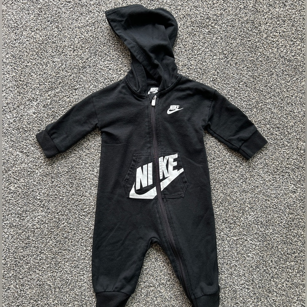 Nike romper